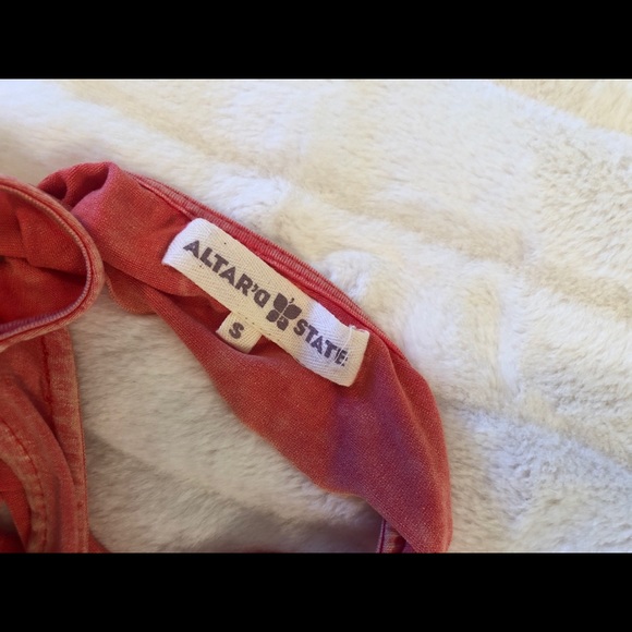 ALTAR’D STATE FLIRTY TANK | Small | trendy cuts - Picture 5 of 5